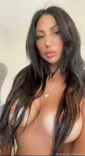 Valzzies OnlyFans Leaked Free Thumbnail Picture - #jHHbk3uOGh