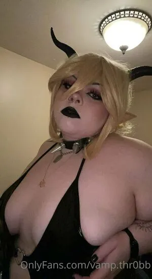Vamp Thr0bb OnlyFans Leaked Free Thumbnail Picture - #3UNrwZR2G7