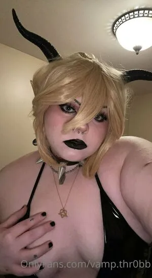 Vamp Thr0bb OnlyFans Leaked Free Thumbnail Picture - #CnvNEpG5hz