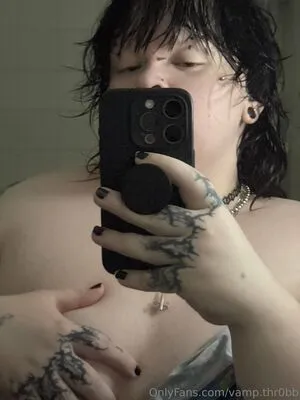 Vamp Thr0bb OnlyFans Leaked Free Thumbnail Picture - #wpkh05gsLx
