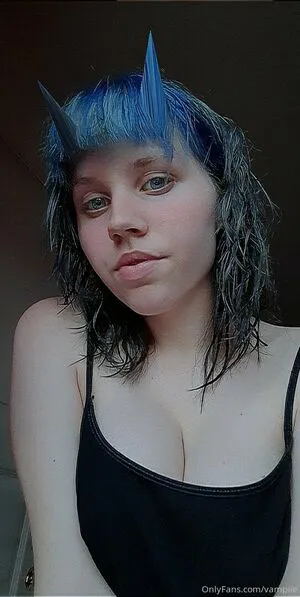 Vampiie OnlyFans Leaked Free Thumbnail Picture - #CbhjnhcS2L