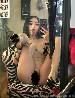 Vampiredollx OnlyFans Leaked Free Thumbnail Picture - #xksBsEDFmX