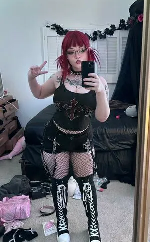 Vampypawz OnlyFans Leaked Free Thumbnail Picture - #4lEorg5sLg