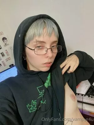 vampyr4u OnlyFans Leaked Free Thumbnail Picture - #jEHEC7v3yg