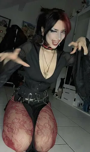 Vampyrisu OnlyFans Leaked Free Thumbnail Picture - #HH4Goy56Ij