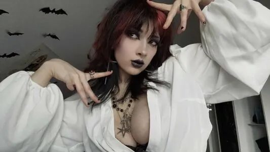 Vampyrisu OnlyFans Leaked Free Thumbnail Picture - #LBaRd8iyBU