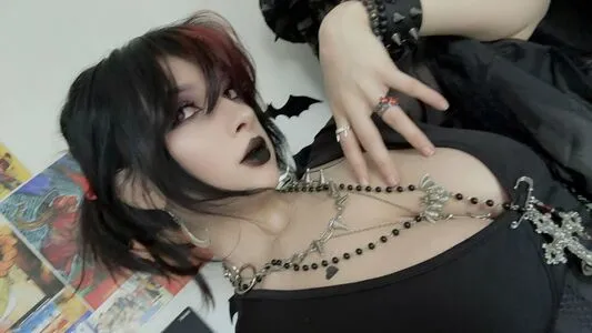 Vampyrisu OnlyFans Leaked Free Thumbnail Picture - #U8prPAdC0X