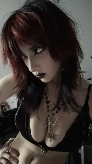 Vampyrisu OnlyFans Leaked Free Thumbnail Picture - #ZJIqRpLi93