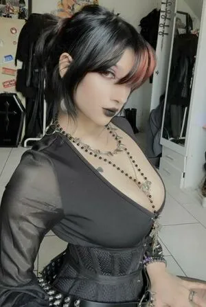 Vampyrisu OnlyFans Leaked Free Thumbnail Picture - #mAmSuUP914