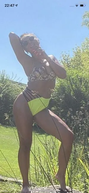 Vanelynfernando OnlyFans Leaked Free Thumbnail Picture - #IQjK4F5NUT