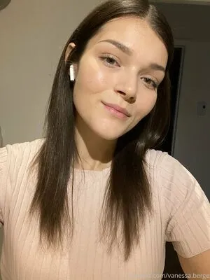 Vanessa Berge OnlyFans Leaked Free Thumbnail Picture - #Hlua7bKsU7