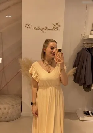 Vanessa Blumenthal OnlyFans Leaked Free Thumbnail Picture - #7Qqr5CB6Hr