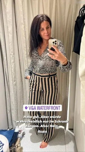 Vanessa Blumhagen OnlyFans Leaked Free Thumbnail Picture - #3k9vfhn7jm