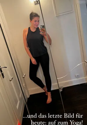 Vanessa Blumhagen OnlyFans Leaked Free Thumbnail Picture - #96YEjRnwTI