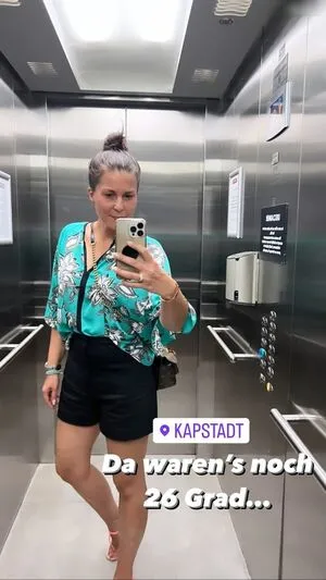 Vanessa Blumhagen OnlyFans Leaked Free Thumbnail Picture - #HeIhuWpdnS