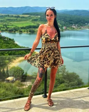 Vanessa Evelyne OnlyFans Leaked Free Thumbnail Picture - #h6SOmf6Pu1