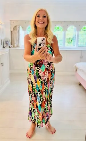 Vanessa Feltz OnlyFans Leaked Free Thumbnail Picture - #5LGDqhTn1S