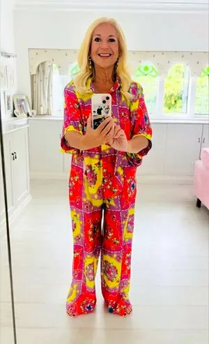Vanessa Feltz OnlyFans Leaked Free Thumbnail Picture - #89lI8I9KT8