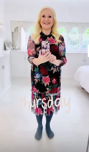 Vanessa Feltz OnlyFans Leaked Free Thumbnail Picture - #9GqK9O8EuF