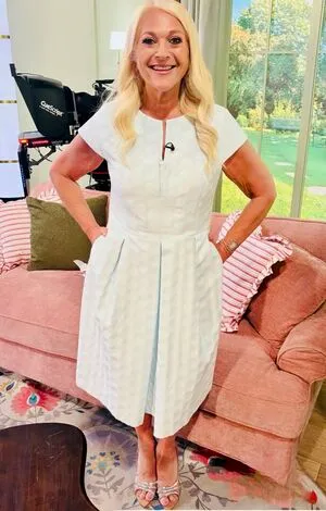 Vanessa Feltz OnlyFans Leaked Free Thumbnail Picture - #J4RpSpjwnz