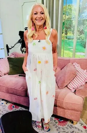 Vanessa Feltz OnlyFans Leaked Free Thumbnail Picture - #N3YD7OvaFY