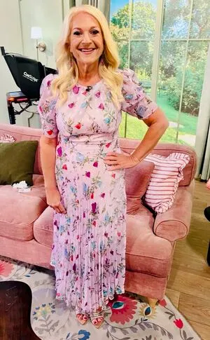 Vanessa Feltz OnlyFans Leaked Free Thumbnail Picture - #Yn3pt5ji5h