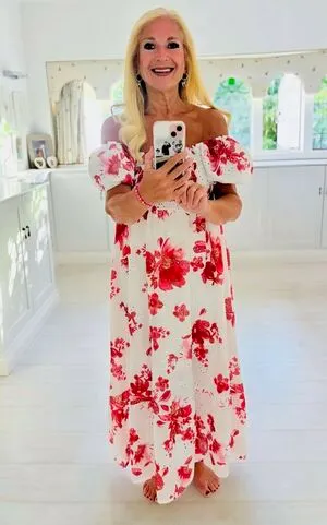 Vanessa Feltz OnlyFans Leaked Free Thumbnail Picture - #k53hLCIC1E