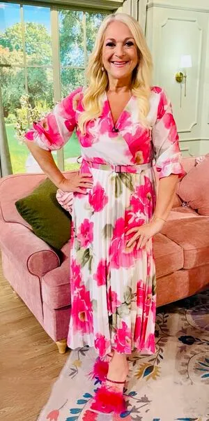 Vanessa Feltz OnlyFans Leaked Free Thumbnail Picture - #sqUxF7DePi