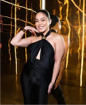Vanessa Hudgens OnlyFans Leaked Free Thumbnail Picture - #2EO1ktf5S1