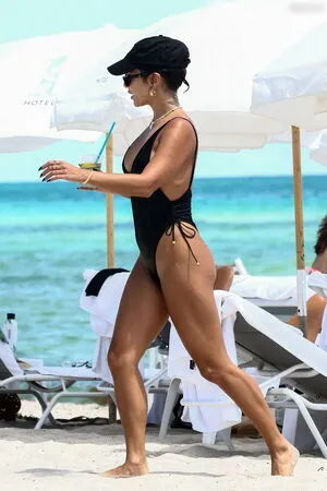 Vanessa Hudgens OnlyFans Leaked Free Thumbnail Picture - #2tdloakfss
