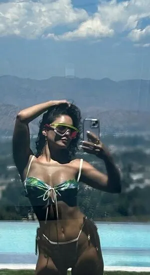 Vanessa Hudgens OnlyFans Leaked Free Thumbnail Picture - #3bTJx3wBKh