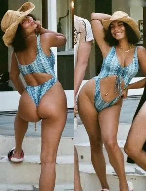 Vanessa Hudgens OnlyFans Leaked Free Thumbnail Picture - #4YJDZUiOAd