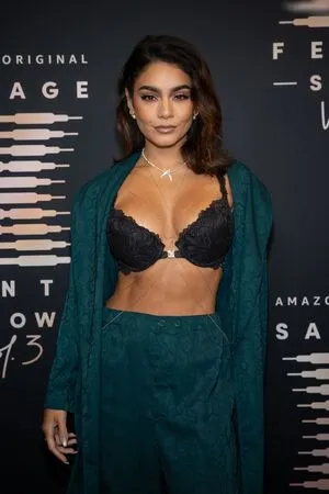 Vanessa Hudgens OnlyFans Leaked Free Thumbnail Picture - #5xcp8OMD1n