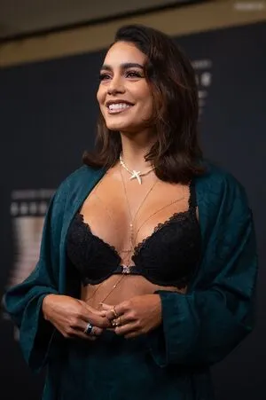 Vanessa Hudgens OnlyFans Leaked Free Thumbnail Picture - #9yEv5hAxBF