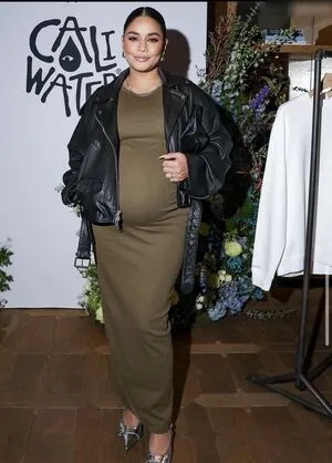 Vanessa Hudgens OnlyFans Leaked Free Thumbnail Picture - #HUQAYcmuix