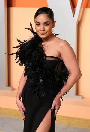 Vanessa Hudgens OnlyFans Leaked Free Thumbnail Picture - #JDCZGtZPSU