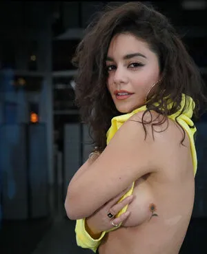 Vanessa Hudgens OnlyFans Leaked Free Thumbnail Picture - #KRlEB7b4Io