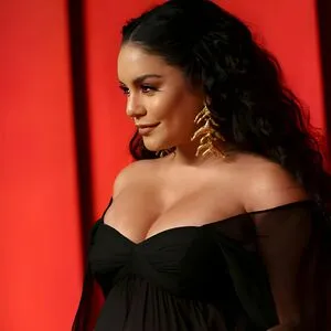 Vanessa Hudgens OnlyFans Leaked Free Thumbnail Picture - #LR94rR6mee