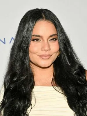 Vanessa Hudgens OnlyFans Leaked Free Thumbnail Picture - #RumRU1C4N1