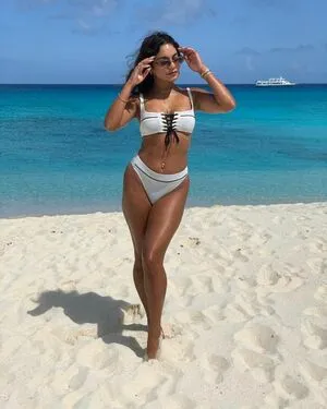 Vanessa Hudgens OnlyFans Leaked Free Thumbnail Picture - #Yexu2KesQg