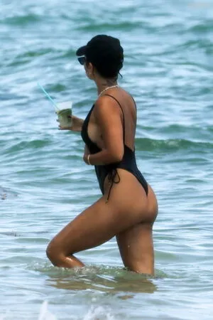 Vanessa Hudgens OnlyFans Leaked Free Thumbnail Picture - #aT2BiLWSpU