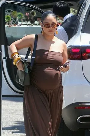 Vanessa Hudgens OnlyFans Leaked Free Thumbnail Picture - #atnOONzkko