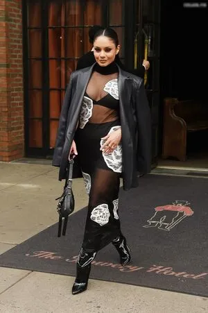 Vanessa Hudgens OnlyFans Leaked Free Thumbnail Picture - #azUnMIBgdp