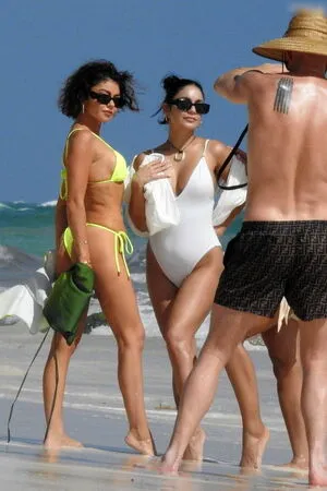 Vanessa Hudgens OnlyFans Leaked Free Thumbnail Picture - #iBQgNwJDII