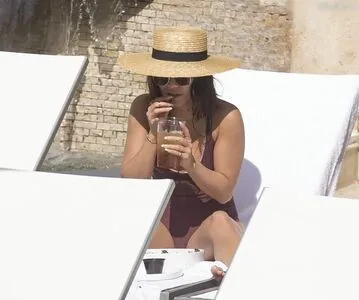 Vanessa Hudgens OnlyFans Leaked Free Thumbnail Picture - #k17L5DEDAm