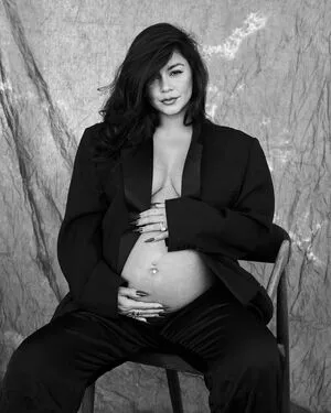 Vanessa Hudgens OnlyFans Leaked Free Thumbnail Picture - #kG2RTQ25Cy