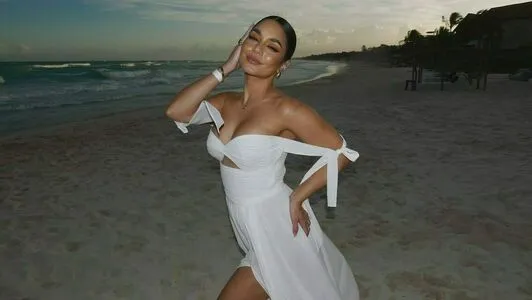 Vanessa Hudgens OnlyFans Leaked Free Thumbnail Picture - #qk2sCUIVtO