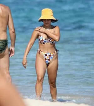 Vanessa Hudgens OnlyFans Leaked Free Thumbnail Picture - #s1k6UjIlaS