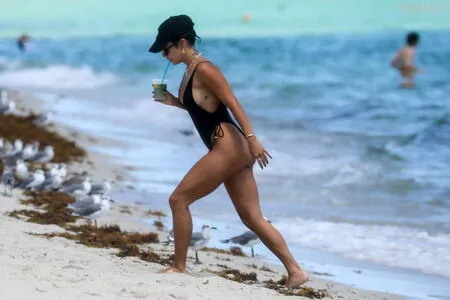 Vanessa Hudgens OnlyFans Leaked Free Thumbnail Picture - #sYnvWW6EWk