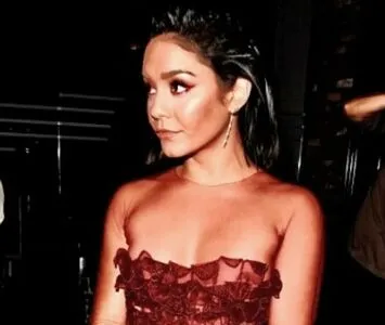 Vanessa Hudgens OnlyFans Leaked Free Thumbnail Picture - #sfwrjHoGuk